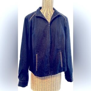 Pendleton women’s denim jean jacket.